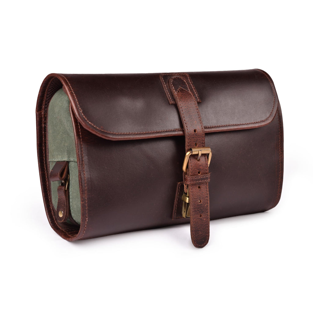 Full-Grain Leather Hanging Toiletry Bag, Mulberry Brown