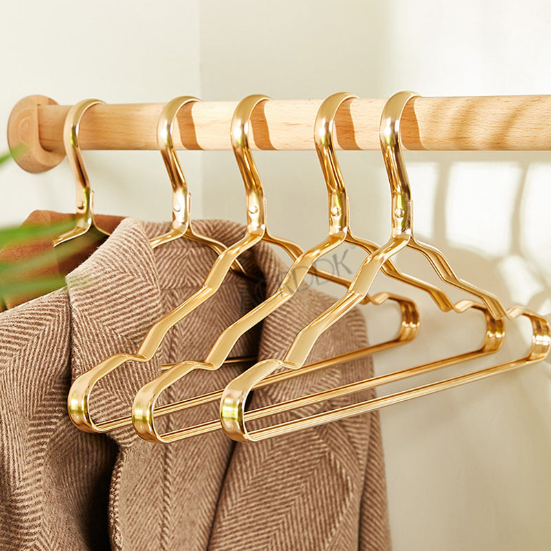 Non-Slip Aluminum Clothes Hangers, 5 or 10 Pack