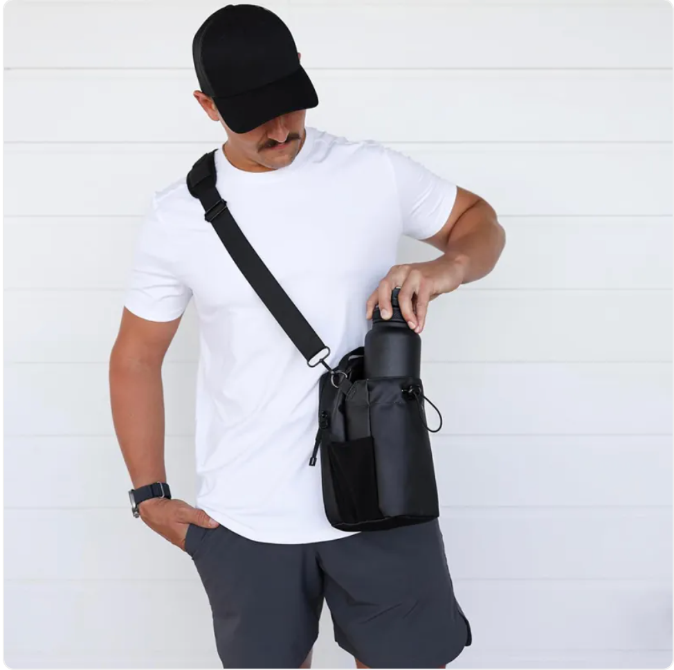 Magnetic Water Bottle Bag for Gym and Outdoor Use, Black Oxford Cloth