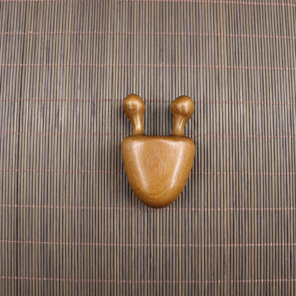 Golden Sandalwood Five-Tooth Scalp Massage Comb, Multiple Shapes